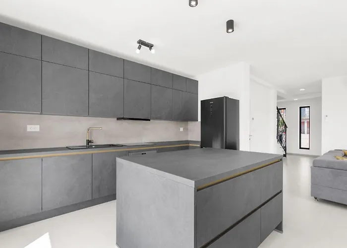 펜션 Valero By Interhome Karpinjan
