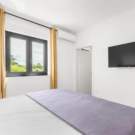 Semesterbostad Valero By Interhome *