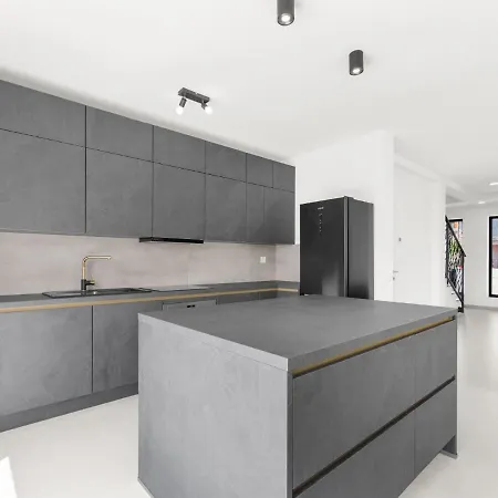 Semesterbostad Valero By Interhome Karpinjan