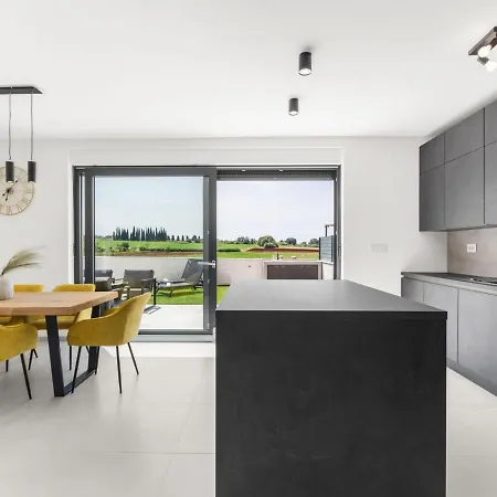 Semesterbostad Valero By Interhome